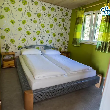 Letniskowe Leniuszkowo