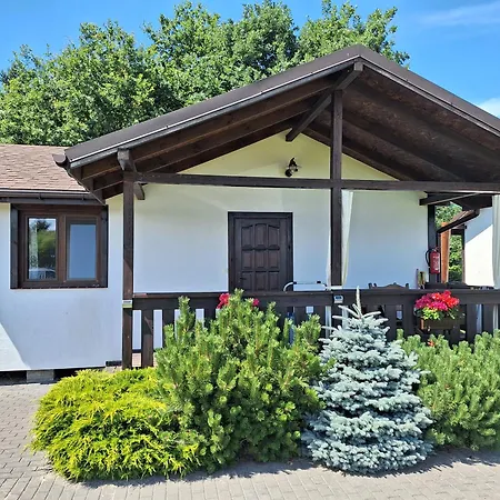 Alojamento de Turismo Selvagem Letniskowe Leniuszkowo