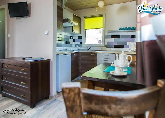 Letniskowe Leniuszkowo Chata *