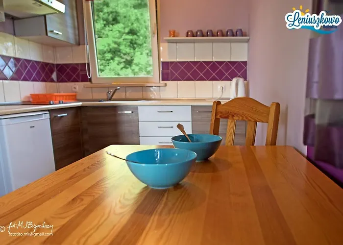 Letniskowe Leniuszkowo بيت خشبي بابولين