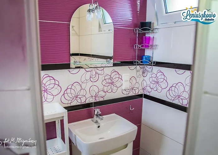 Letniskowe Leniuszkowo Chata