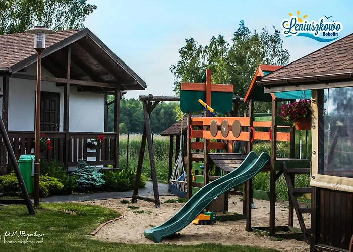 Letniskowe Leniuszkowo بيت خشبي بابولين